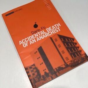 Accidental Death of an Anarchist Dario Fo PB Modern Play 9780413156105